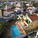 Margarida - Private Pool - 10 Guests - البوفيرا