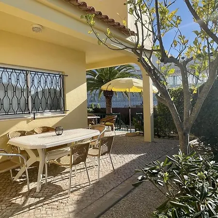 Margarida By Check-in Portugal فيلة *